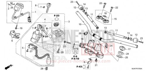 HANDLE PIPE/TOP BRIDGE CB500FAJ de 2018